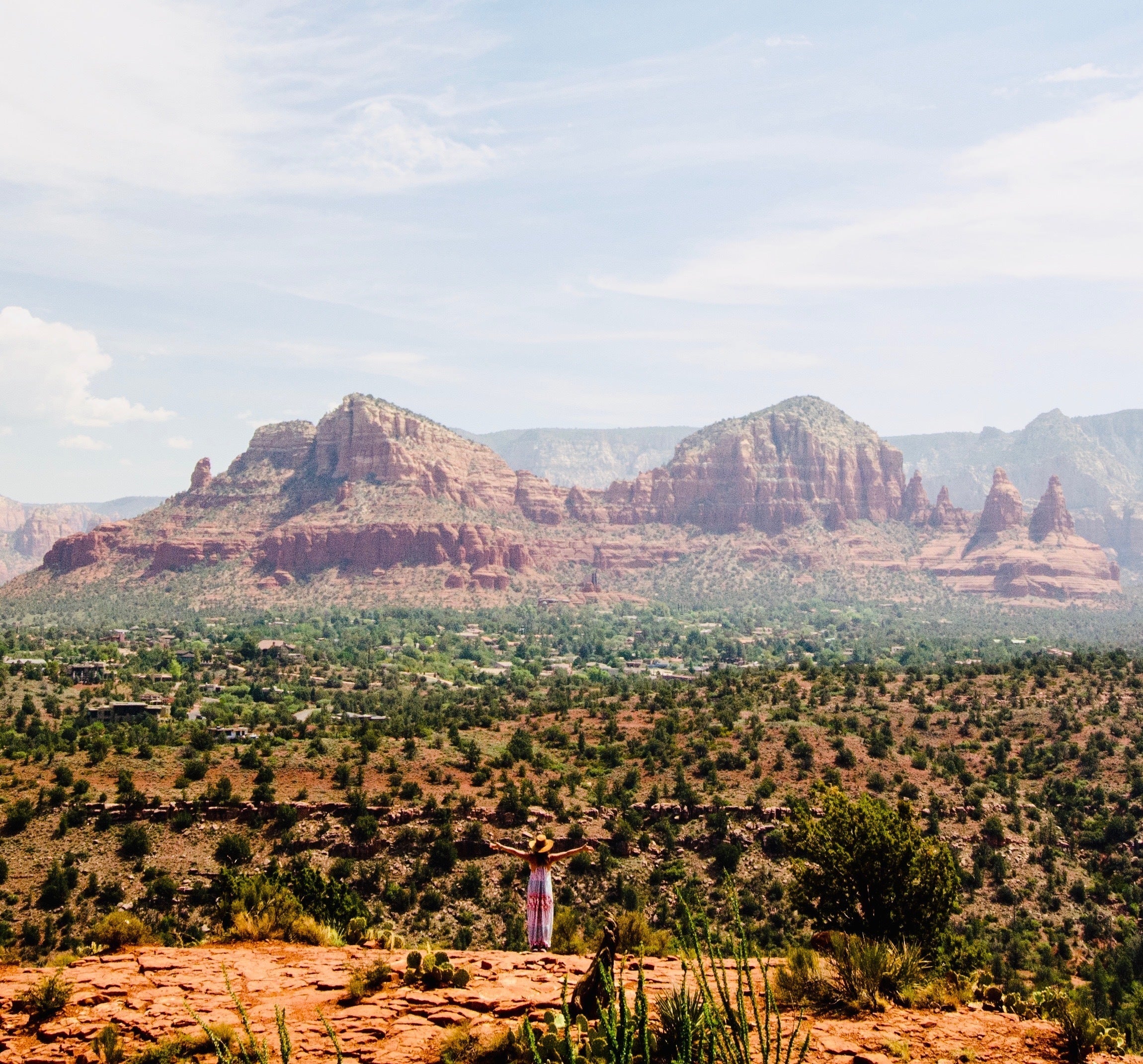 Deserts & Dunes: Scents of Sun, Sand & Spice