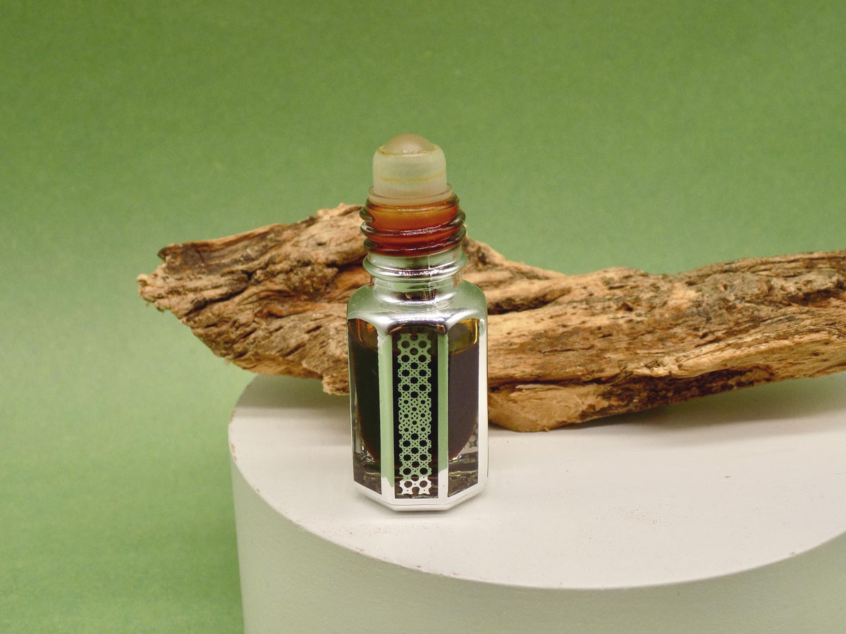 Pure Vietnamese Agarwood Oil - Sustainably Harvested