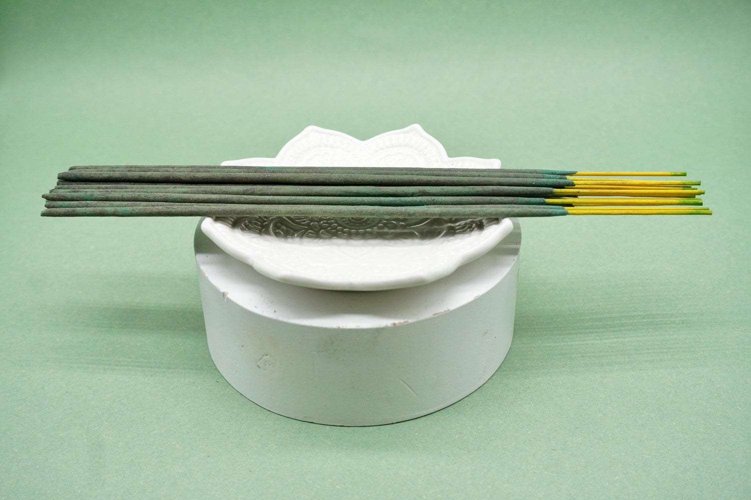 Vanilla & Cinnamon Hand Rolled Natural Incense Sticks