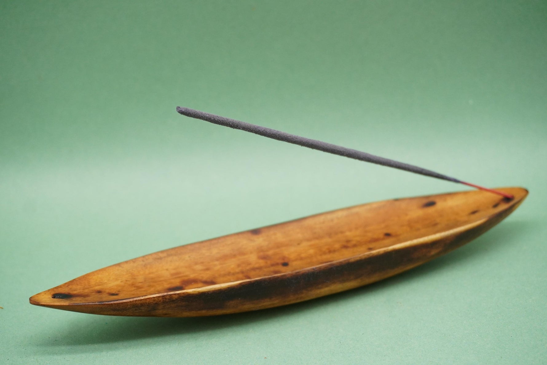 Blue Lotus & Oudh Hand Rolled Natural Incense Sticks