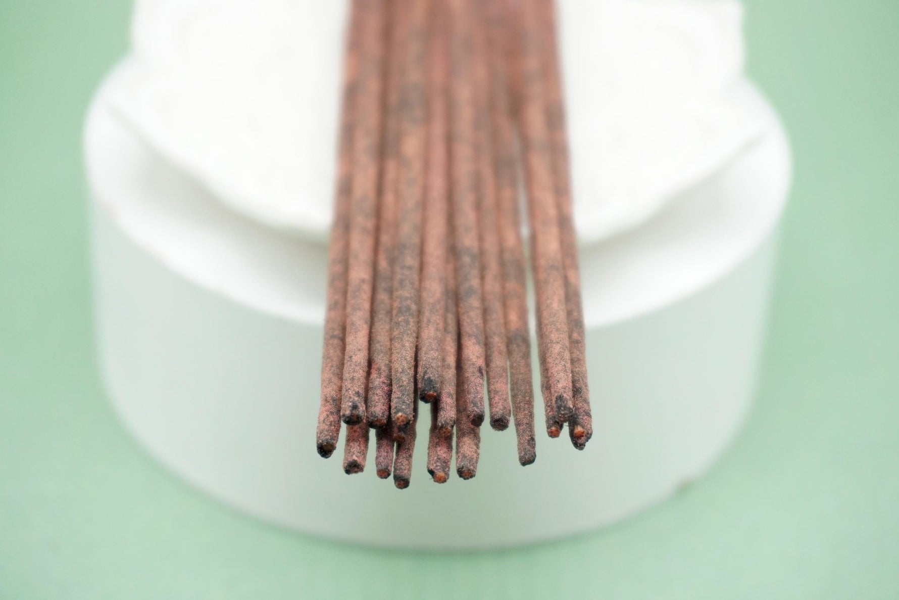 Kumbeshwara Hand Rolled Natural Rose & Ginger Incense Sticks