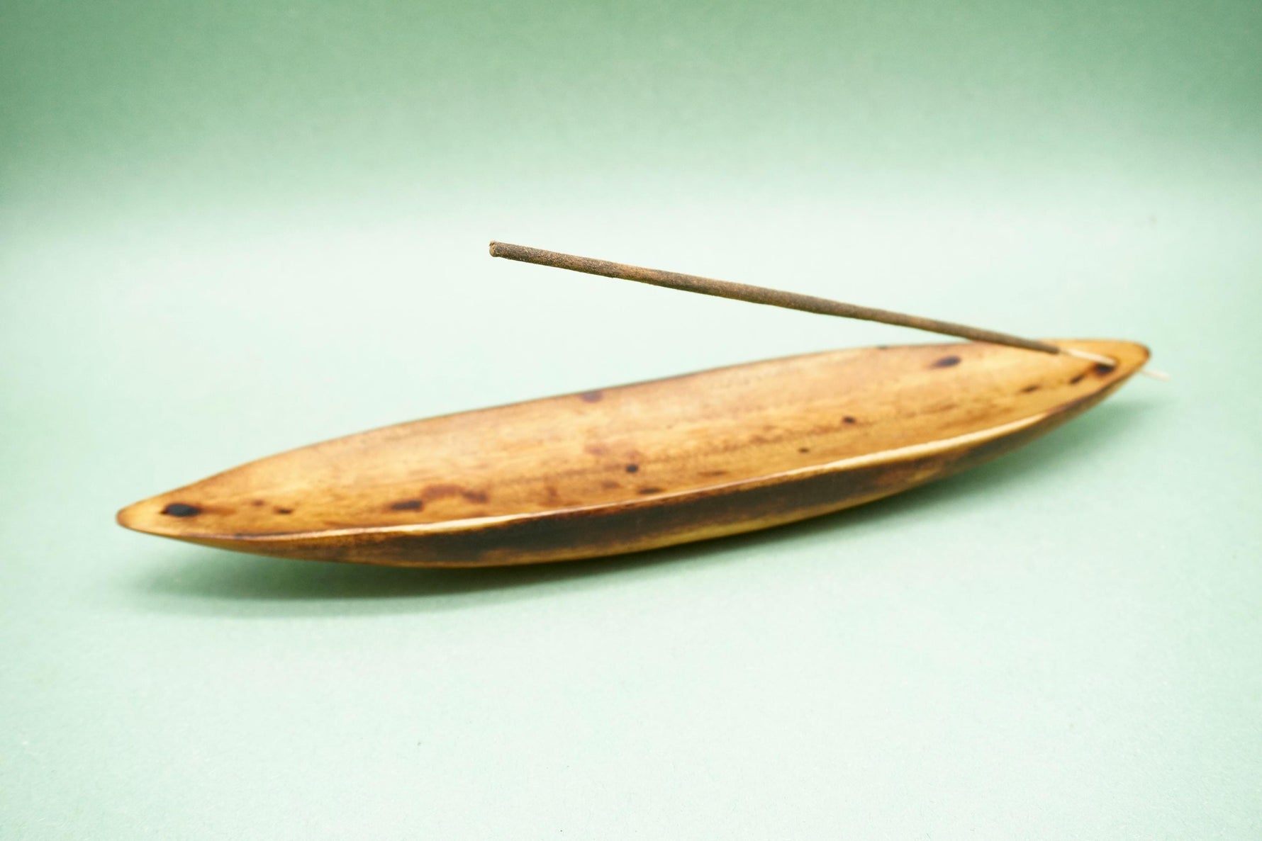 Dendera Hand Rolled Natural Sandalwood, Vanilla & Lavender Incense