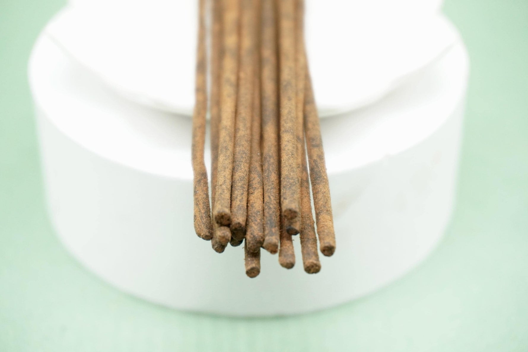 Karnak Hand Rolled Natural Blue Lotus, Jasmine & Oudh Incense Sticks