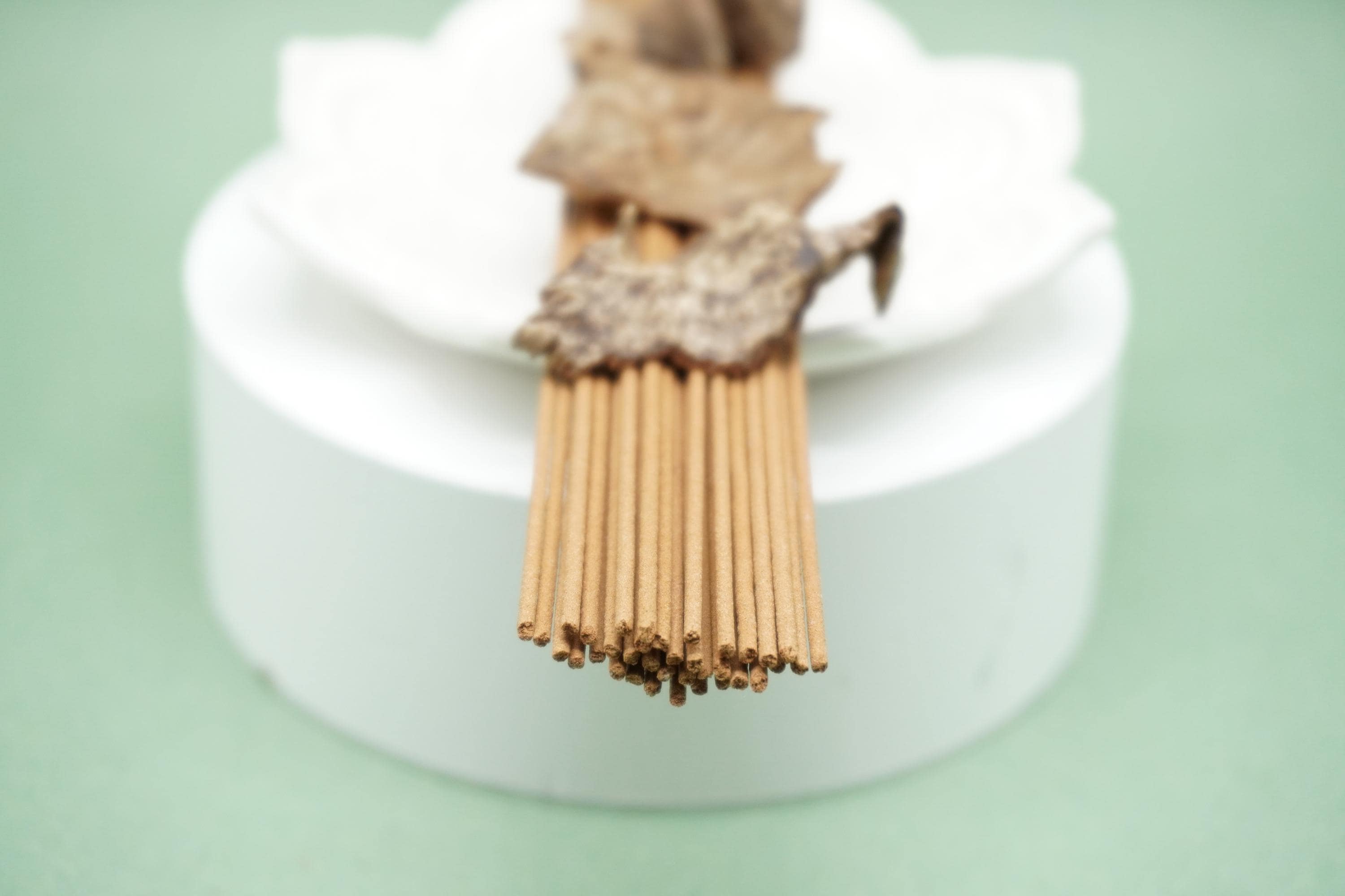 Lạc Long Natural Vietnamese Agarwood Incense Sticks