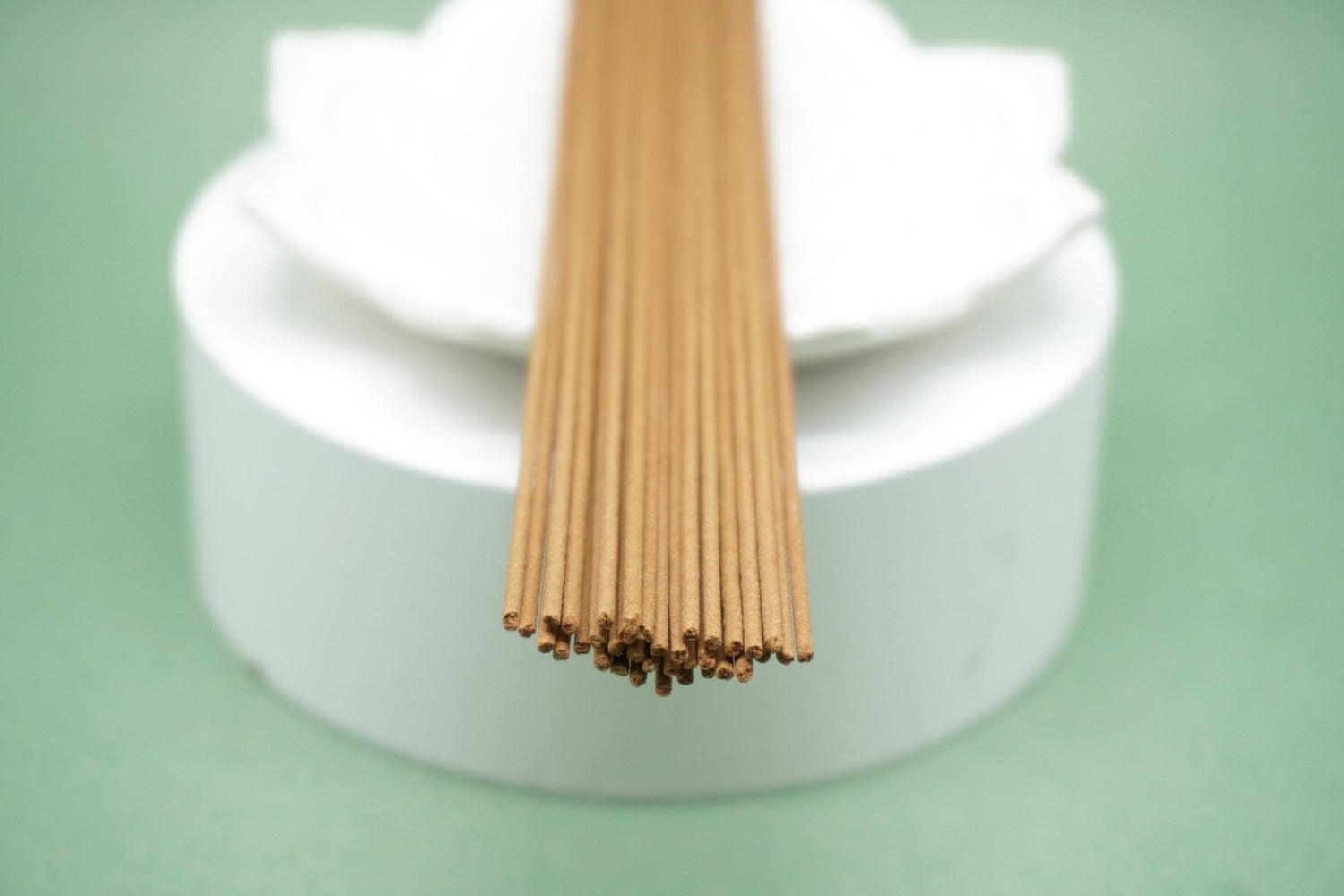Lạc Long Natural Vietnamese Agarwood Incense