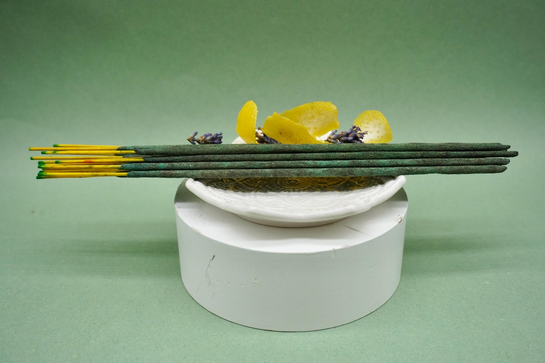 Lyonesse Hand Rolled Natural Lemongrass & Lavender Incense