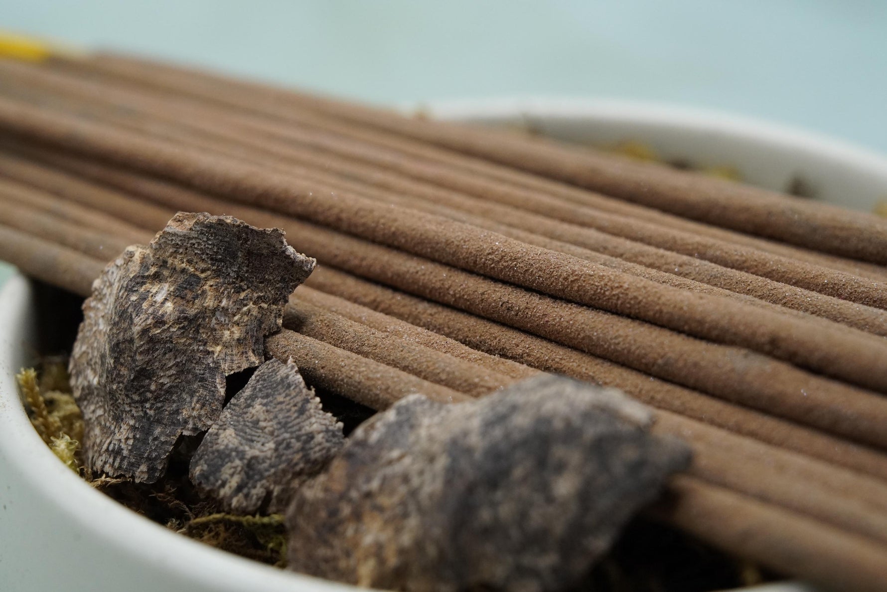 Sakura & Oud Hand Rolled Natural Incense Sticks